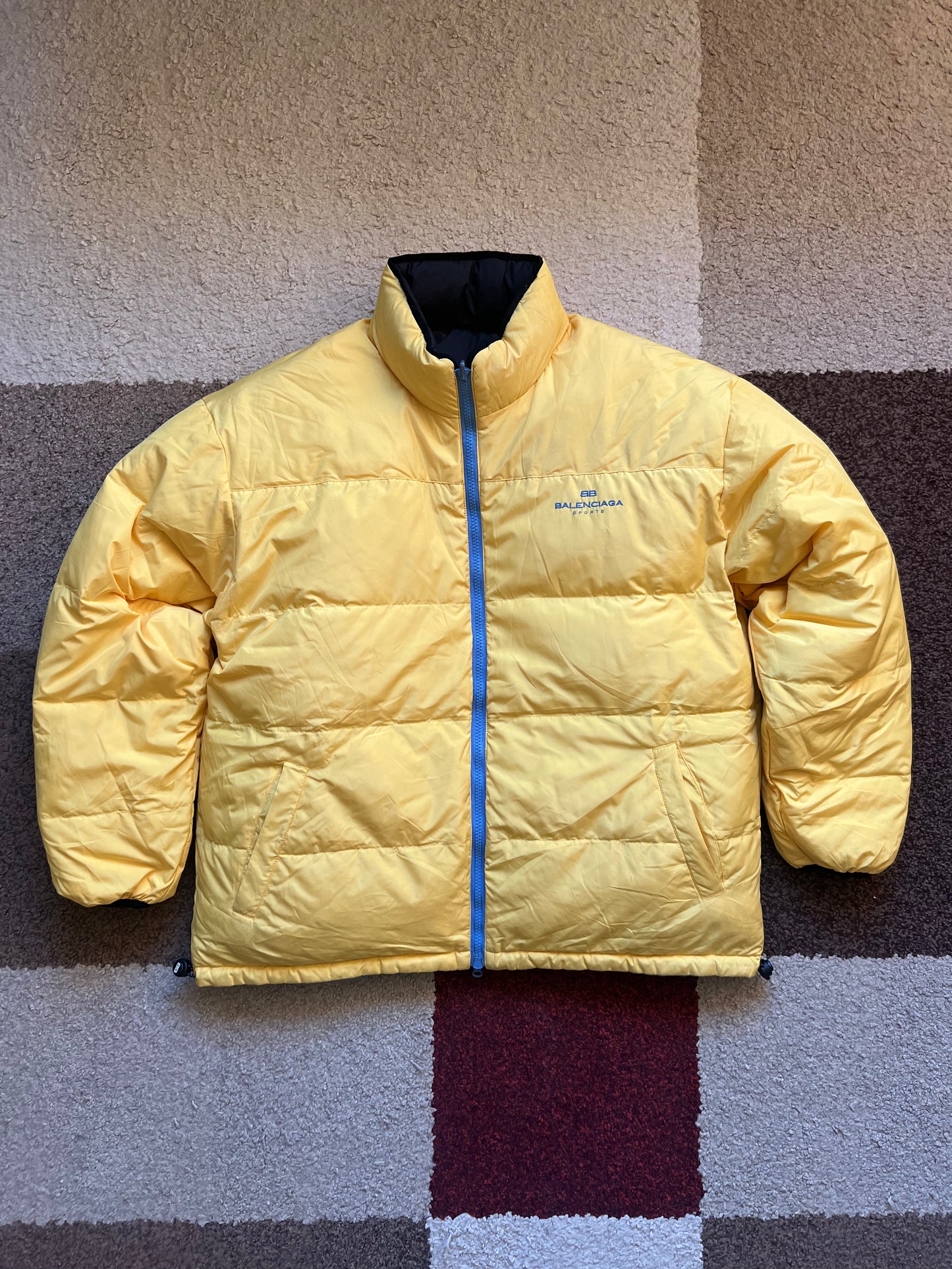 Balenciaga Puffer Jacket (M)