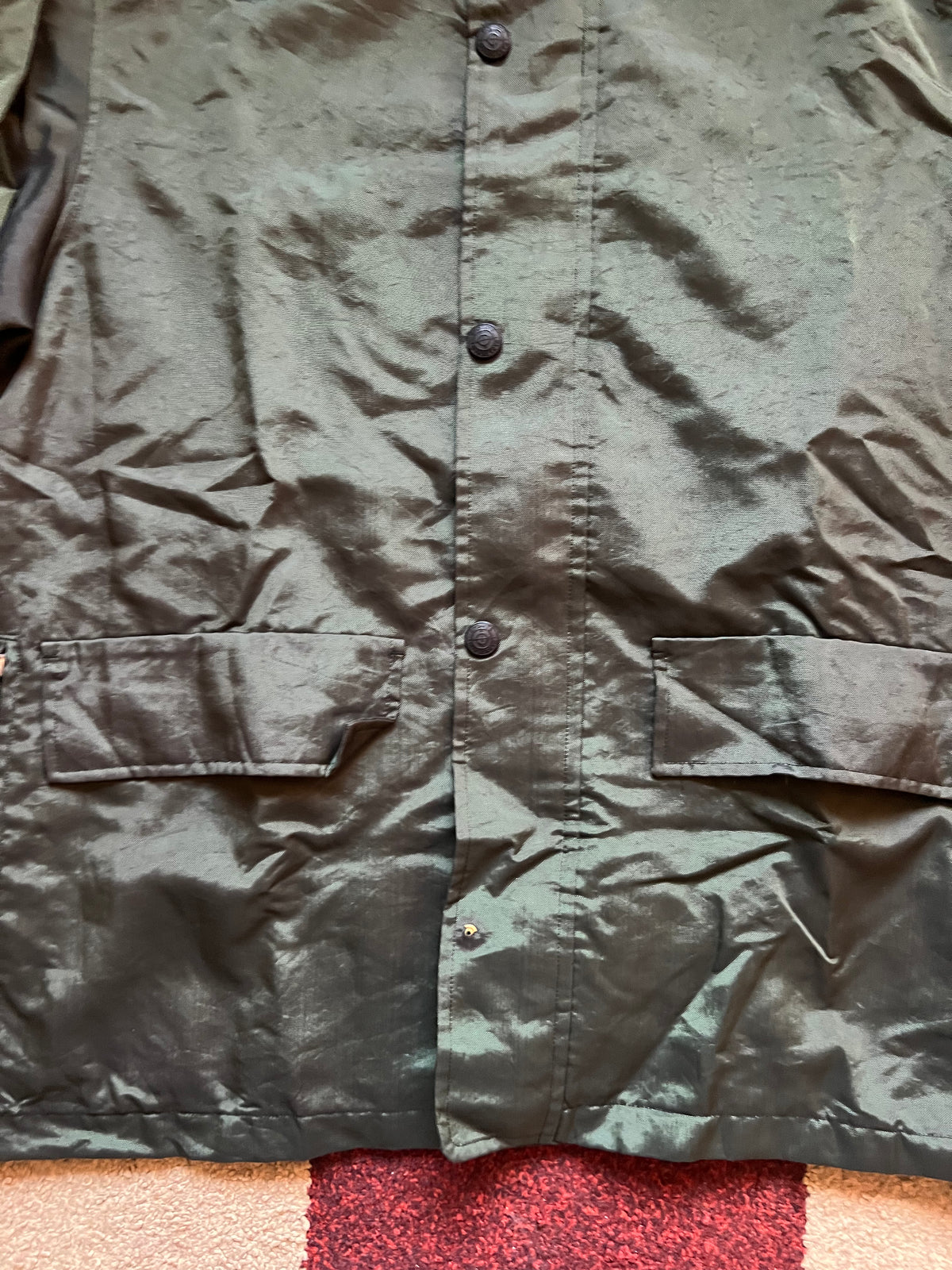 Burberry Trench Coat (M)