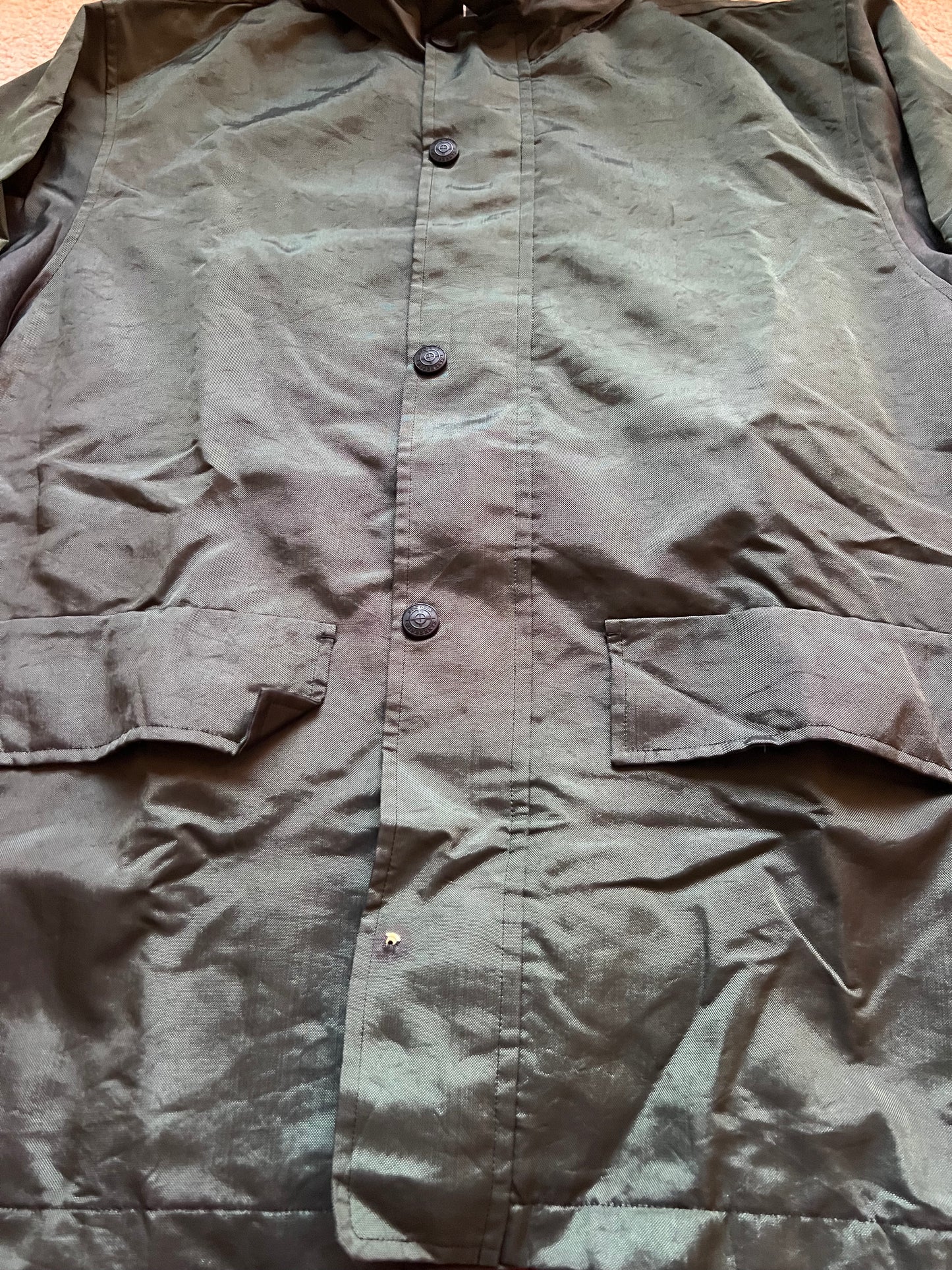 Burberry Trench Coat (M)