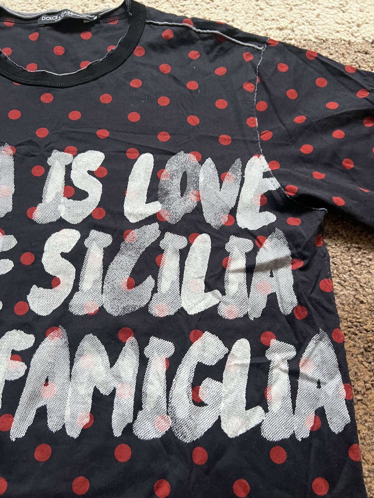 Dolce & Gabbana "ITALIA IS LOVE" T-Shirt (M)