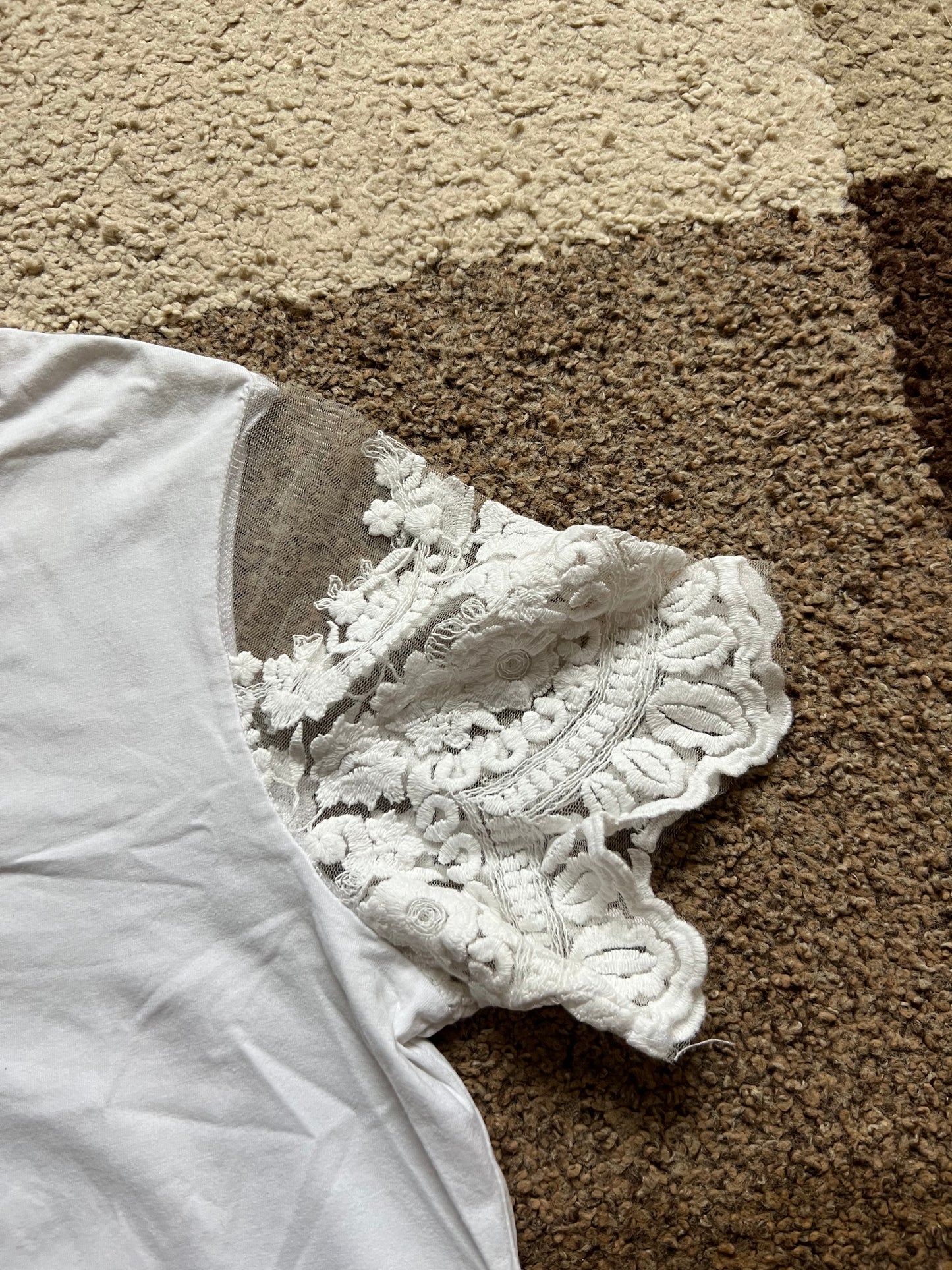 Burberry T-Shirt (L)