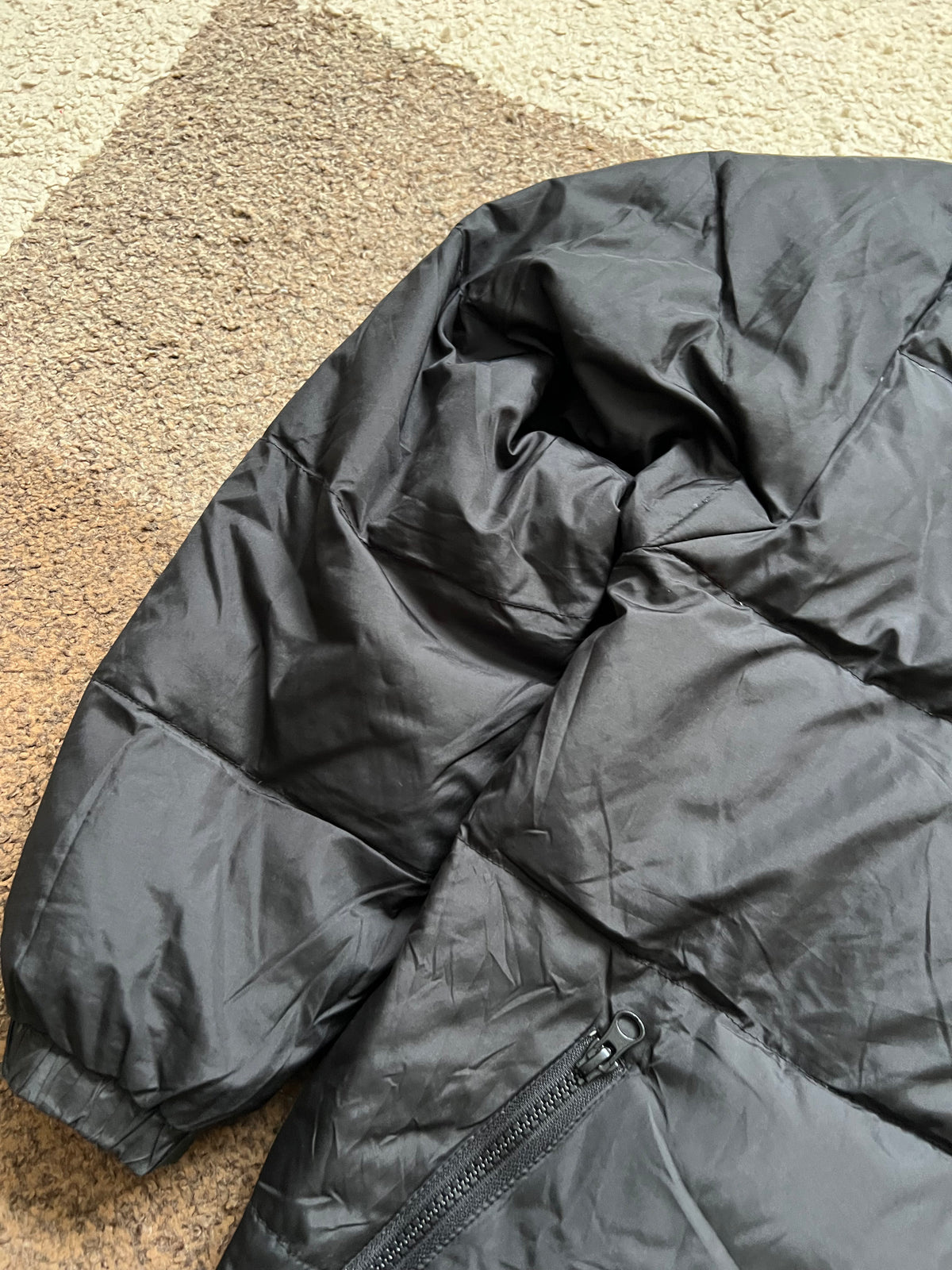 Balenciaga Puffer Jacket (M)