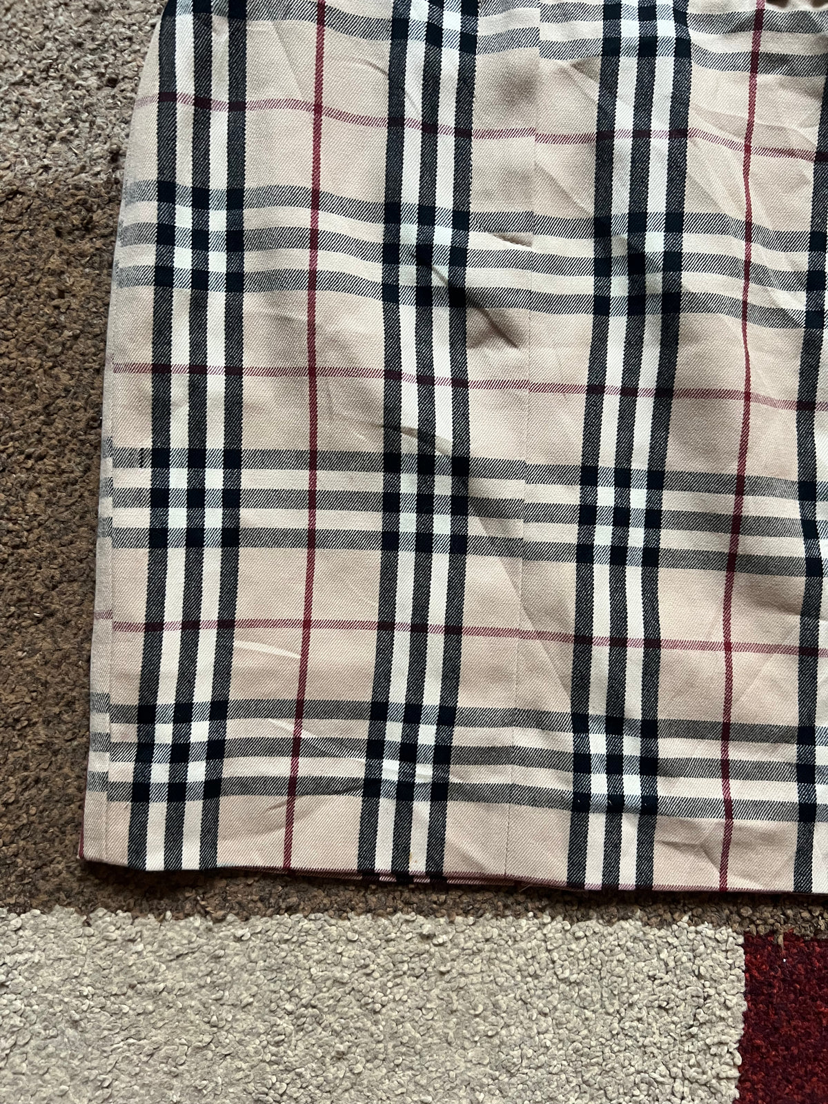 Burberry Rock (XS)