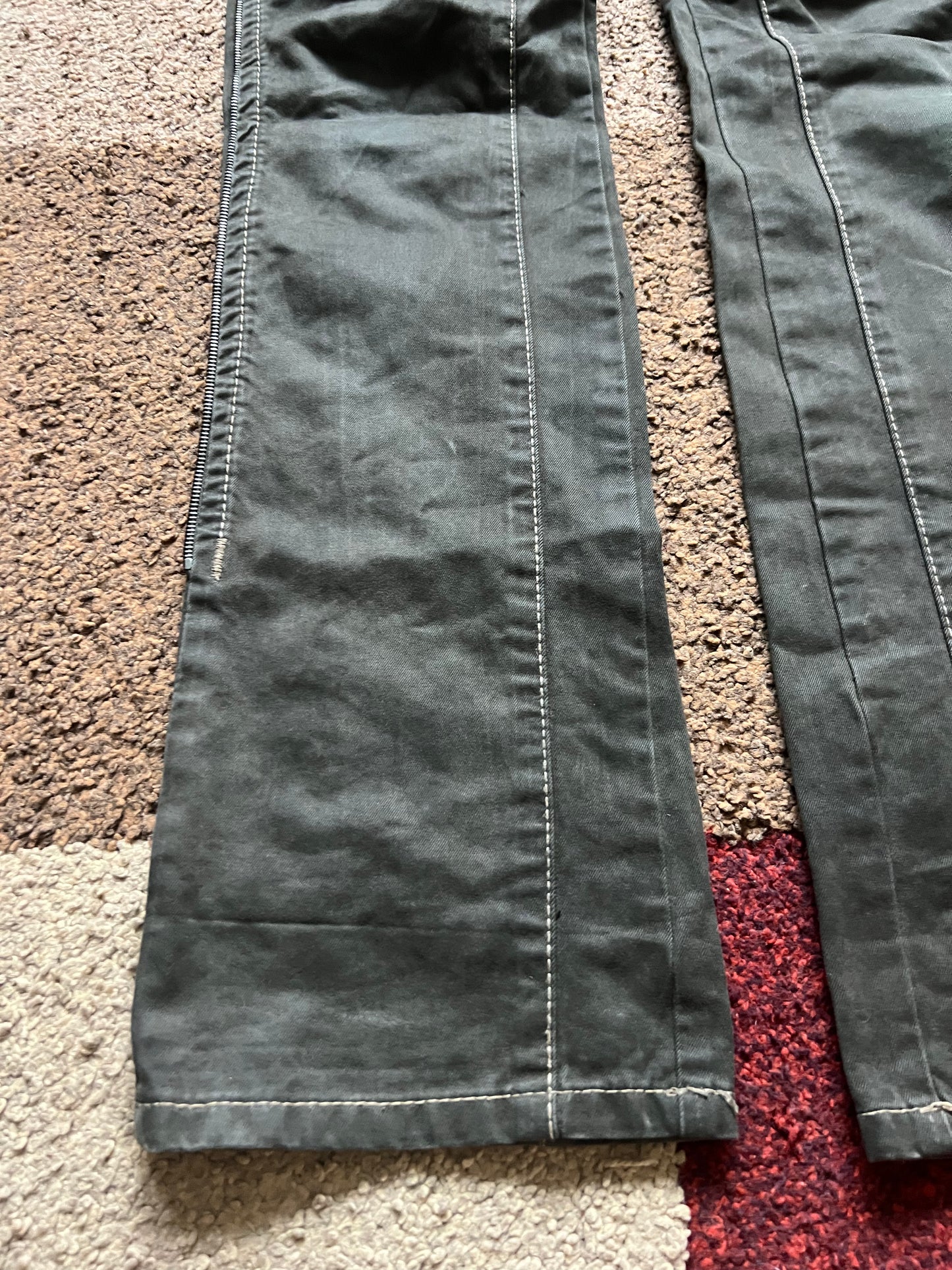 Neil Barrett Pants (S)