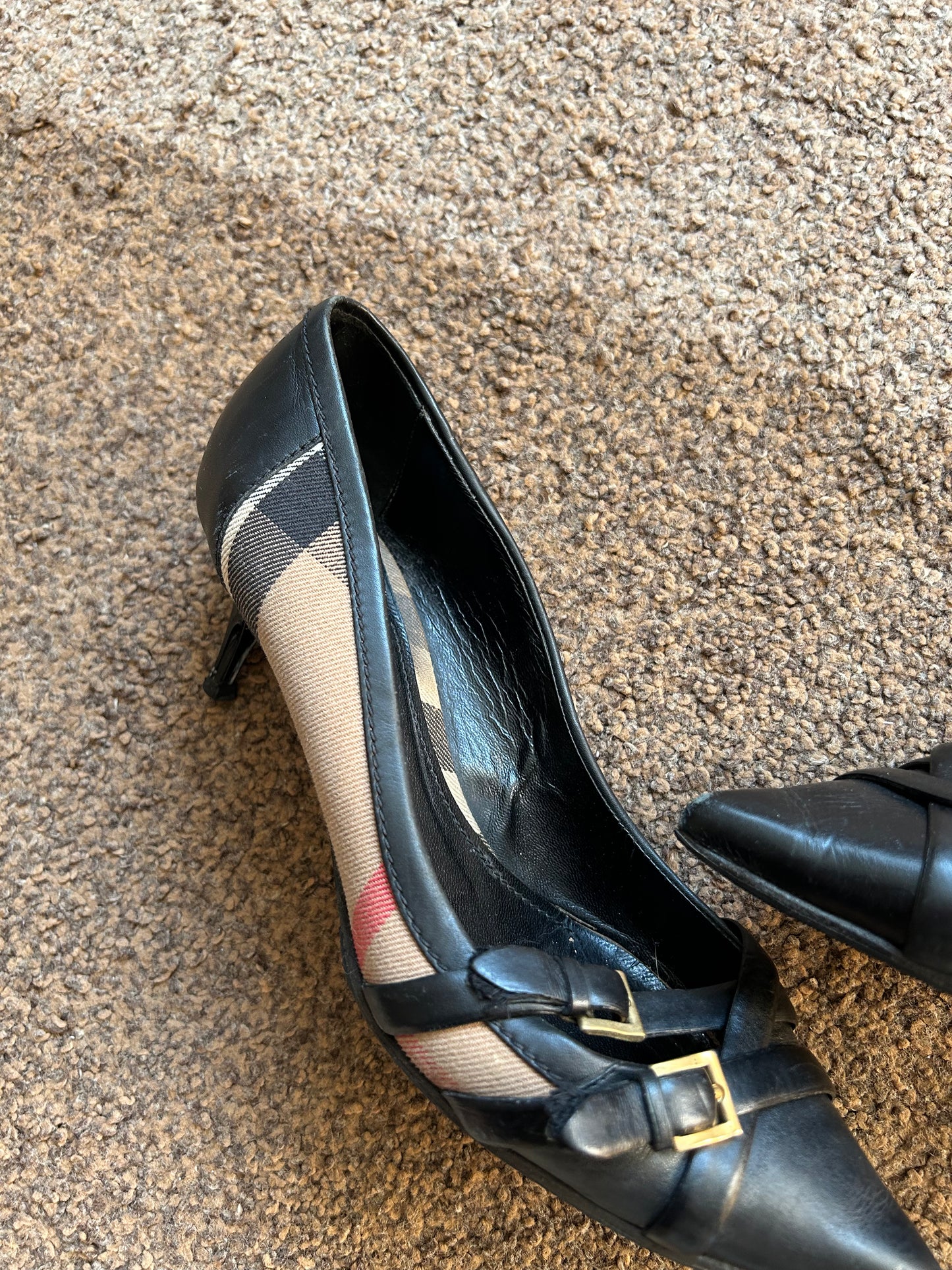 Burberry Hells (38)
