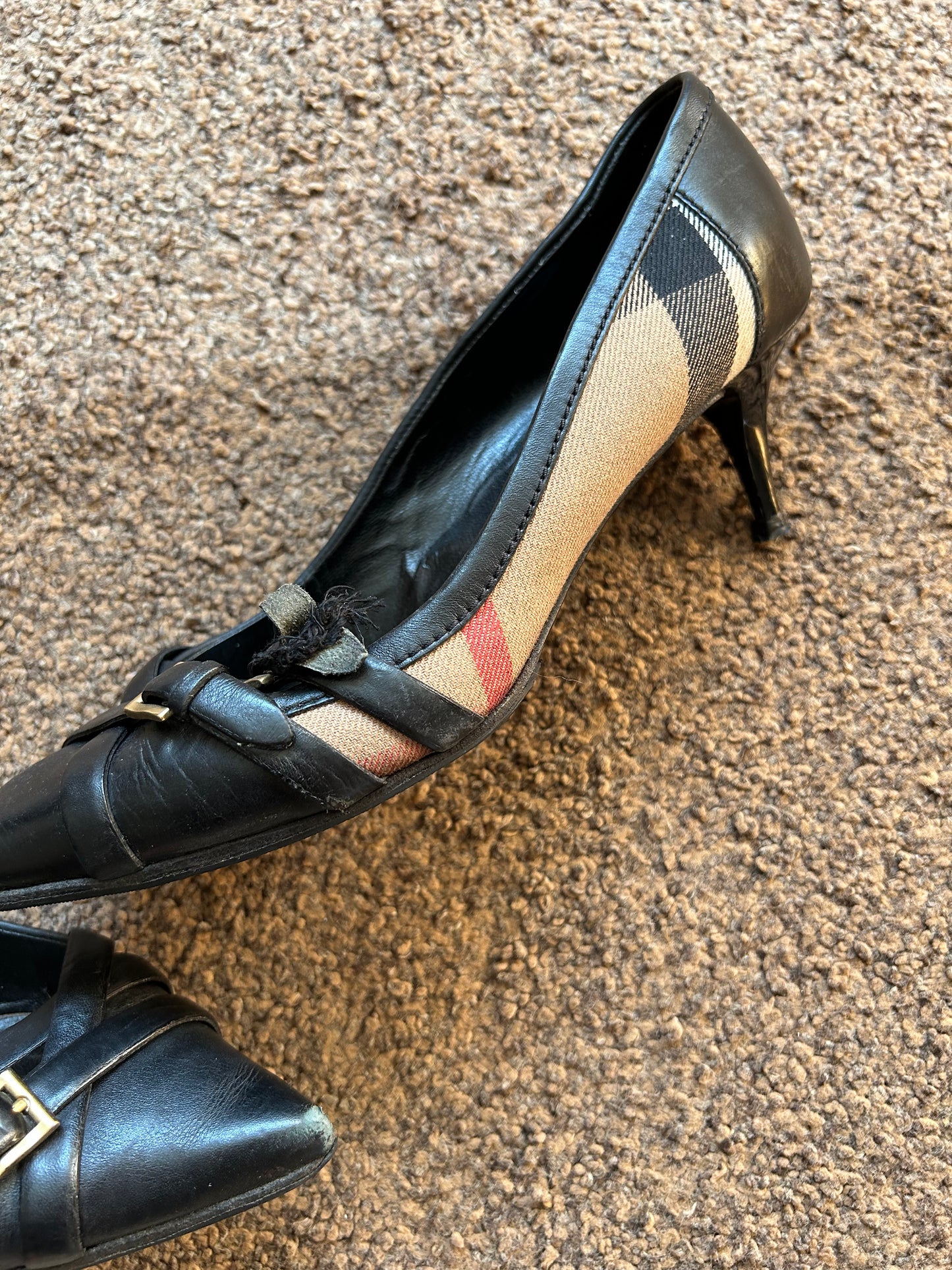 Burberry Hells (38)