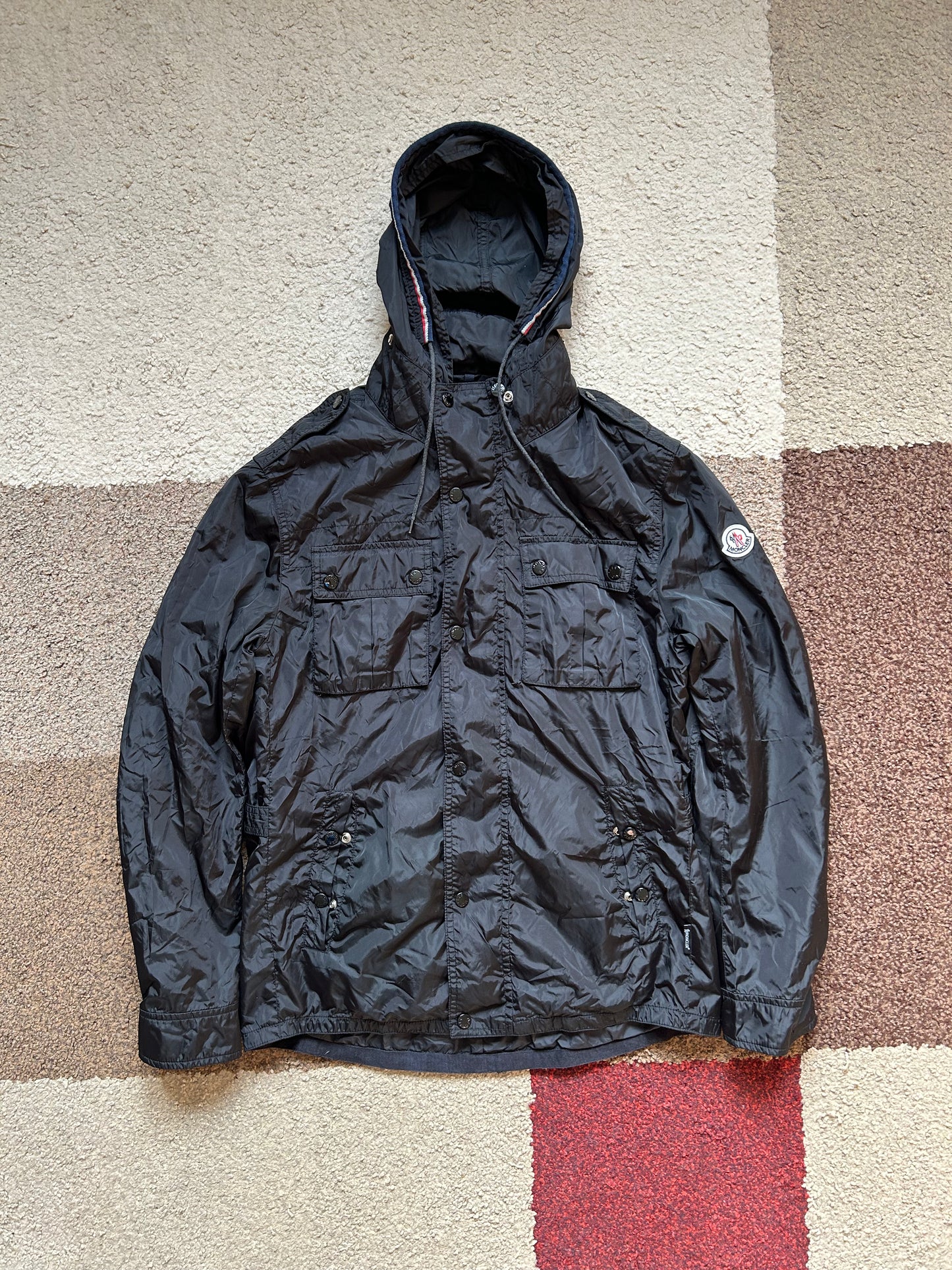 Moncler Jacke (M)