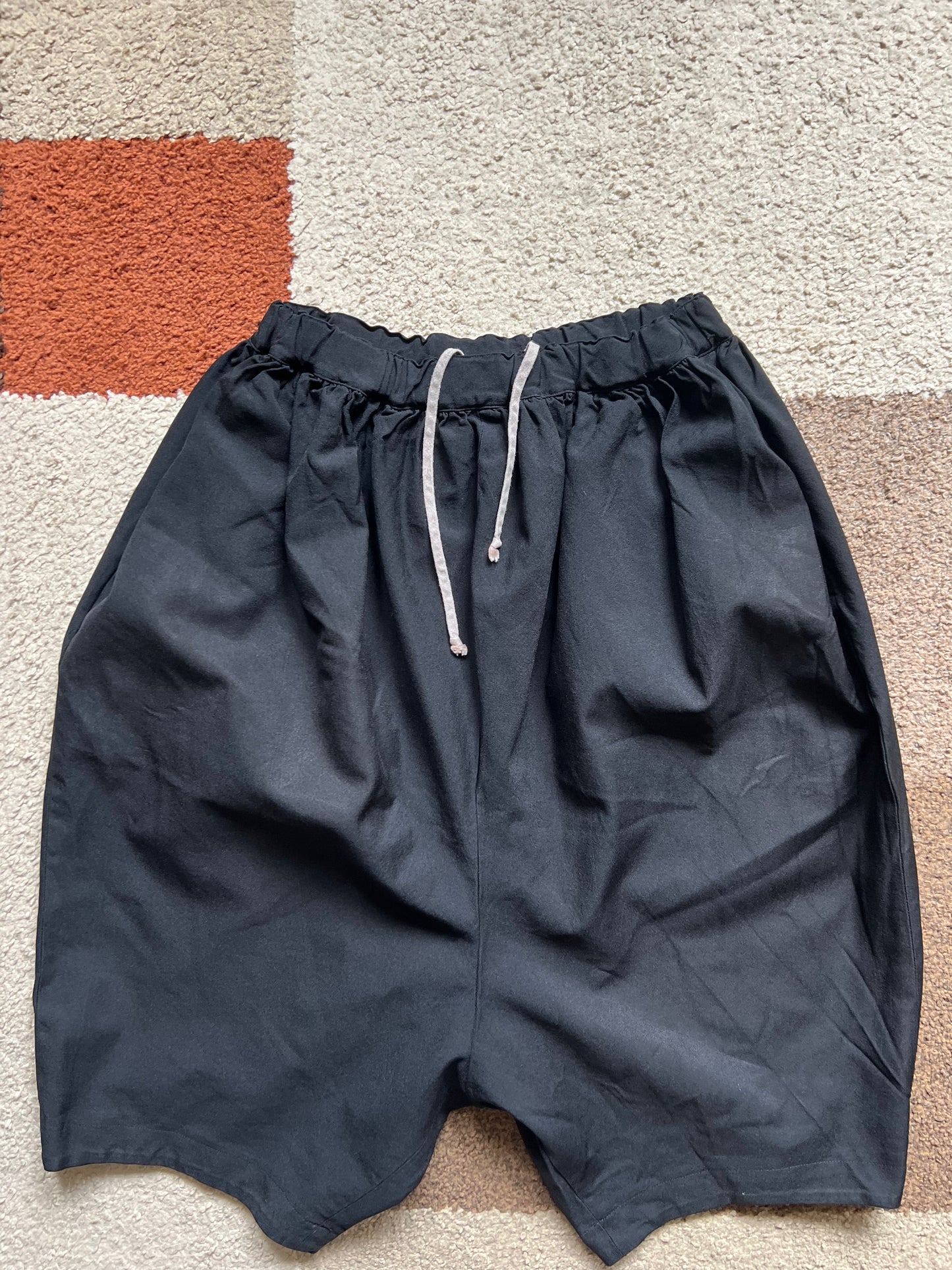 Comme Des Garcons Shorts (S)