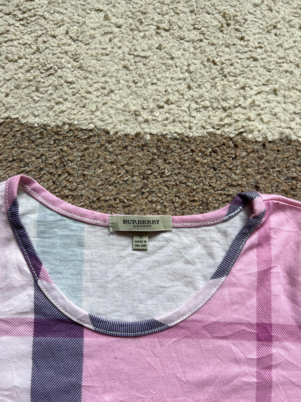 Burberry T-Shirt (S)