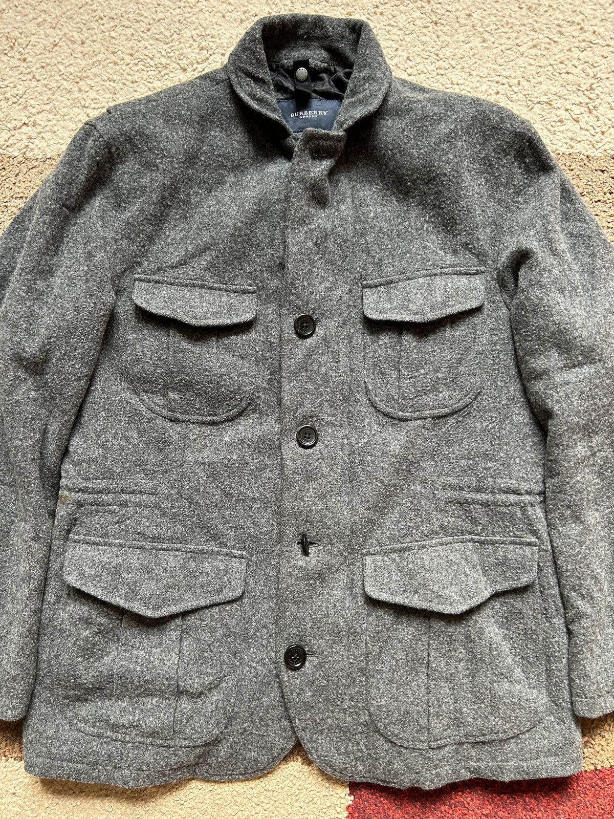 Burberry Jacket (M)