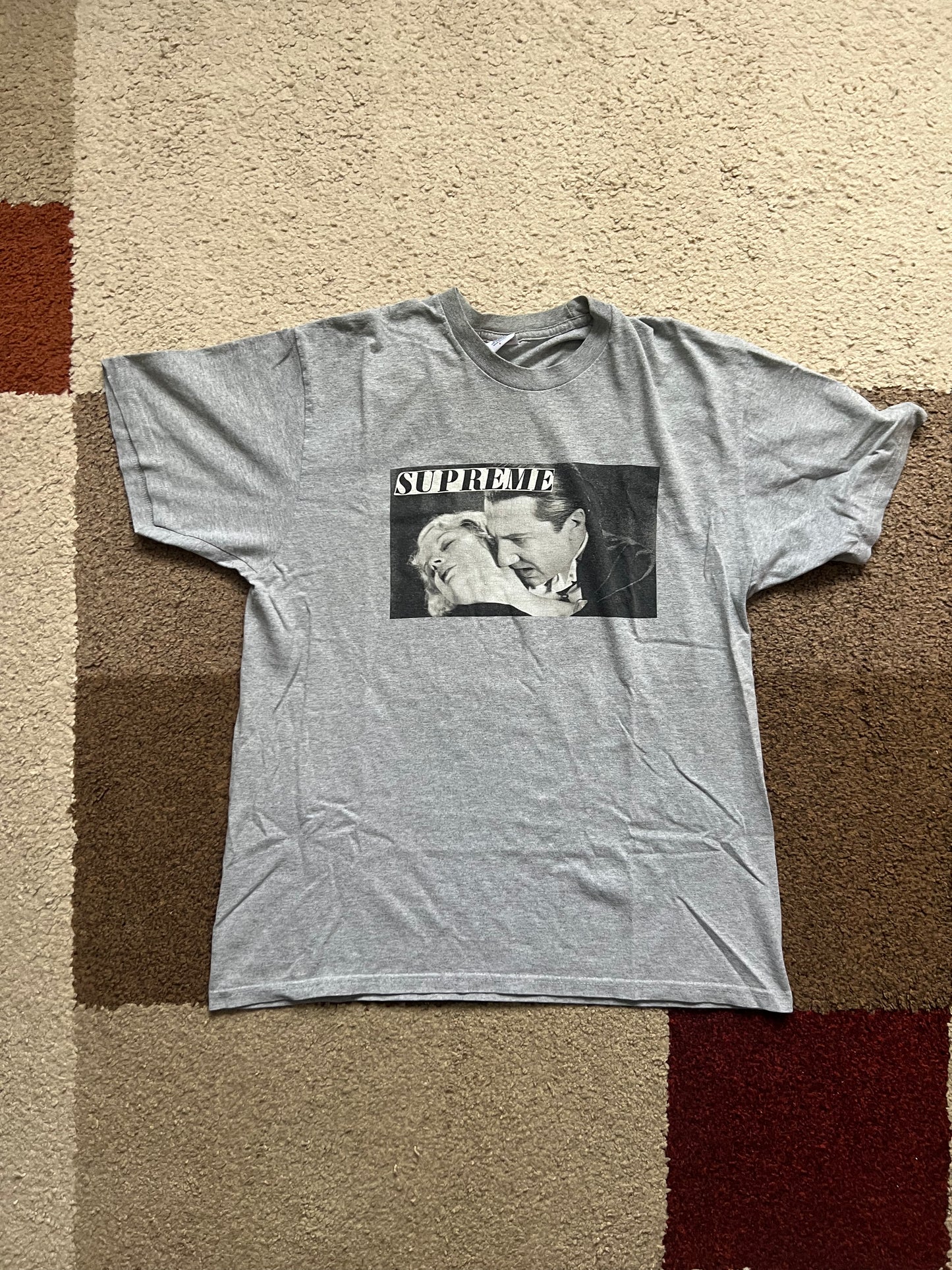 Supreme T-Shirt (L)