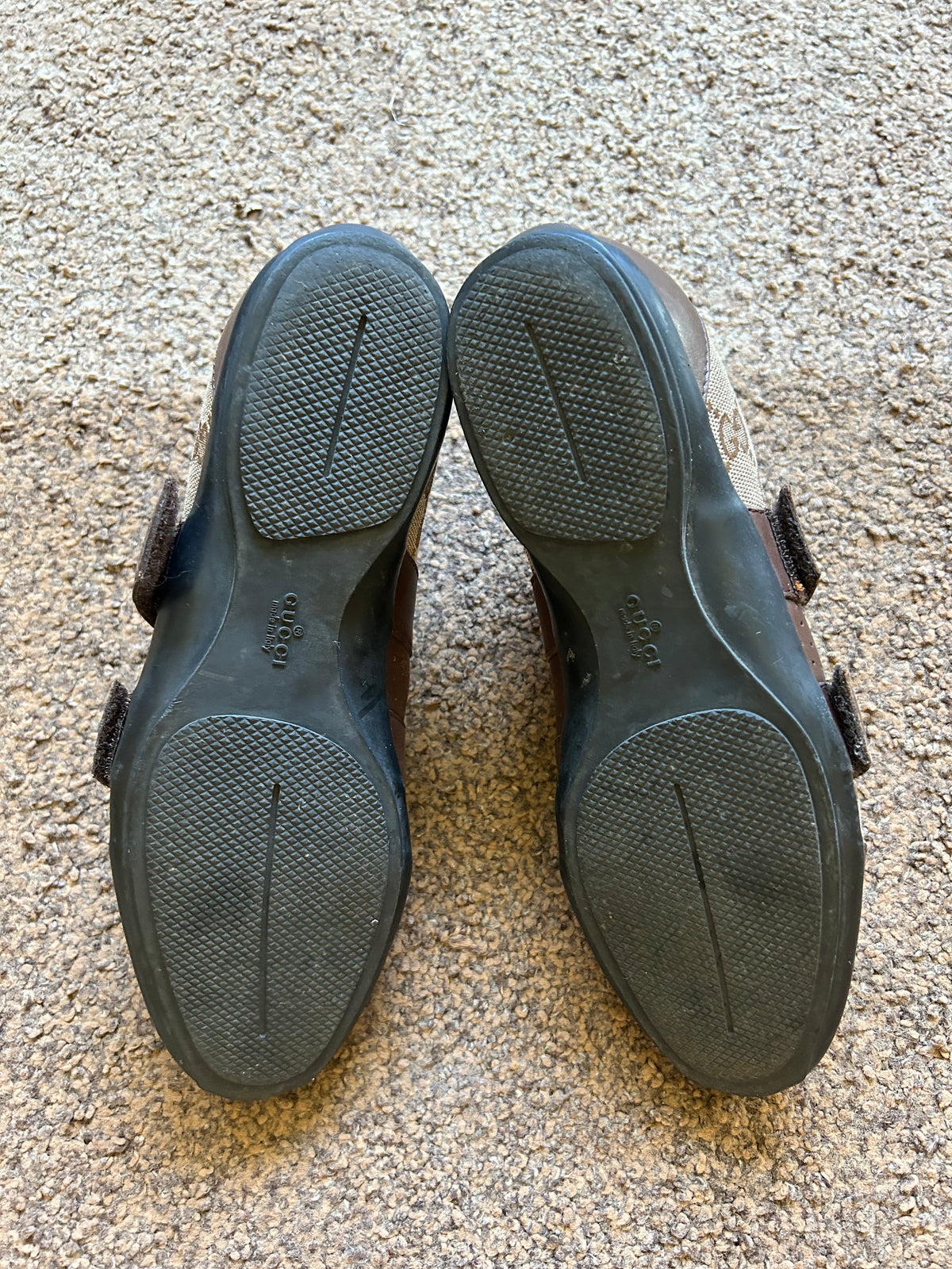 Gucci Sneaker (36)