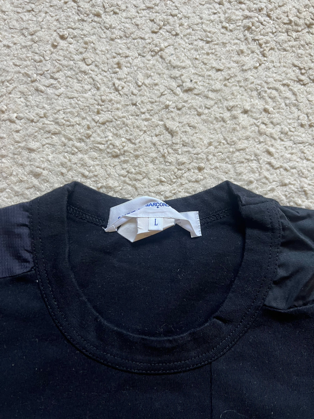 Comme Des Garcons T-Shirt (L)