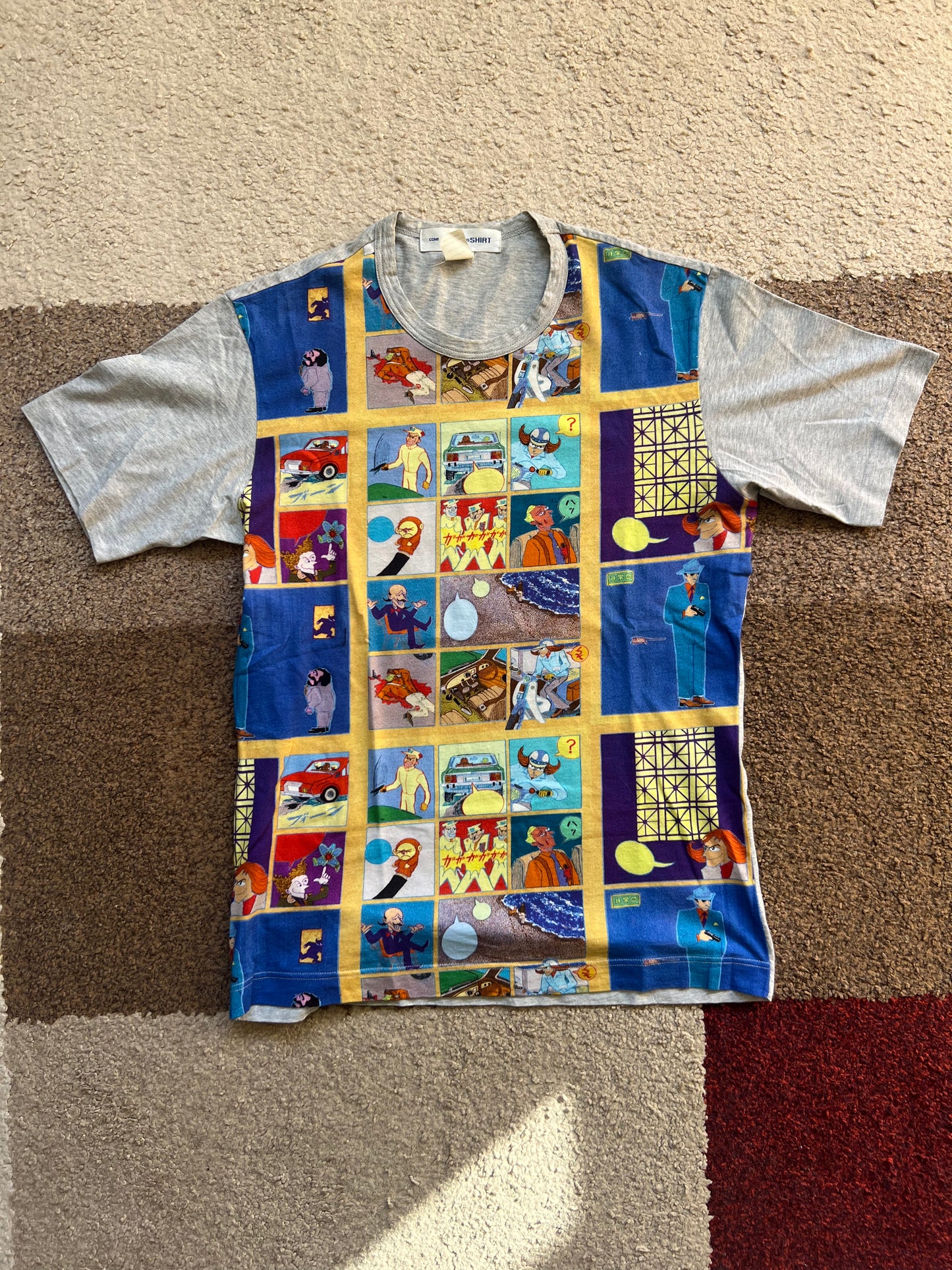 Comme Des Garcons T-Shirt (L)
