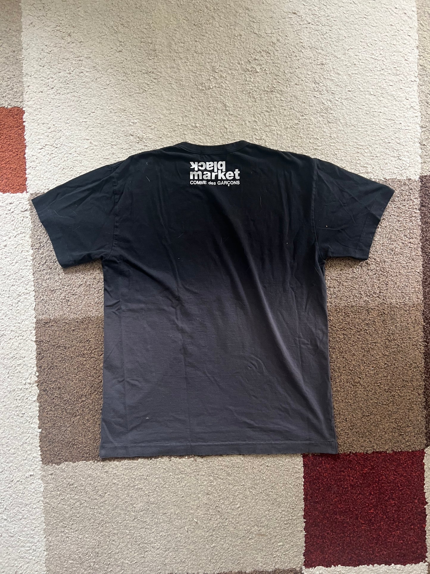 Comme Des Garcons black market T-Shirt (XL)