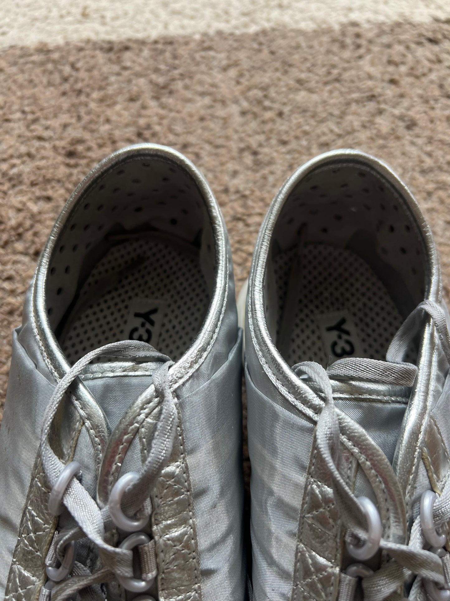 Y-3 Yohji Yamamoto x Adidas Sneaker (42)