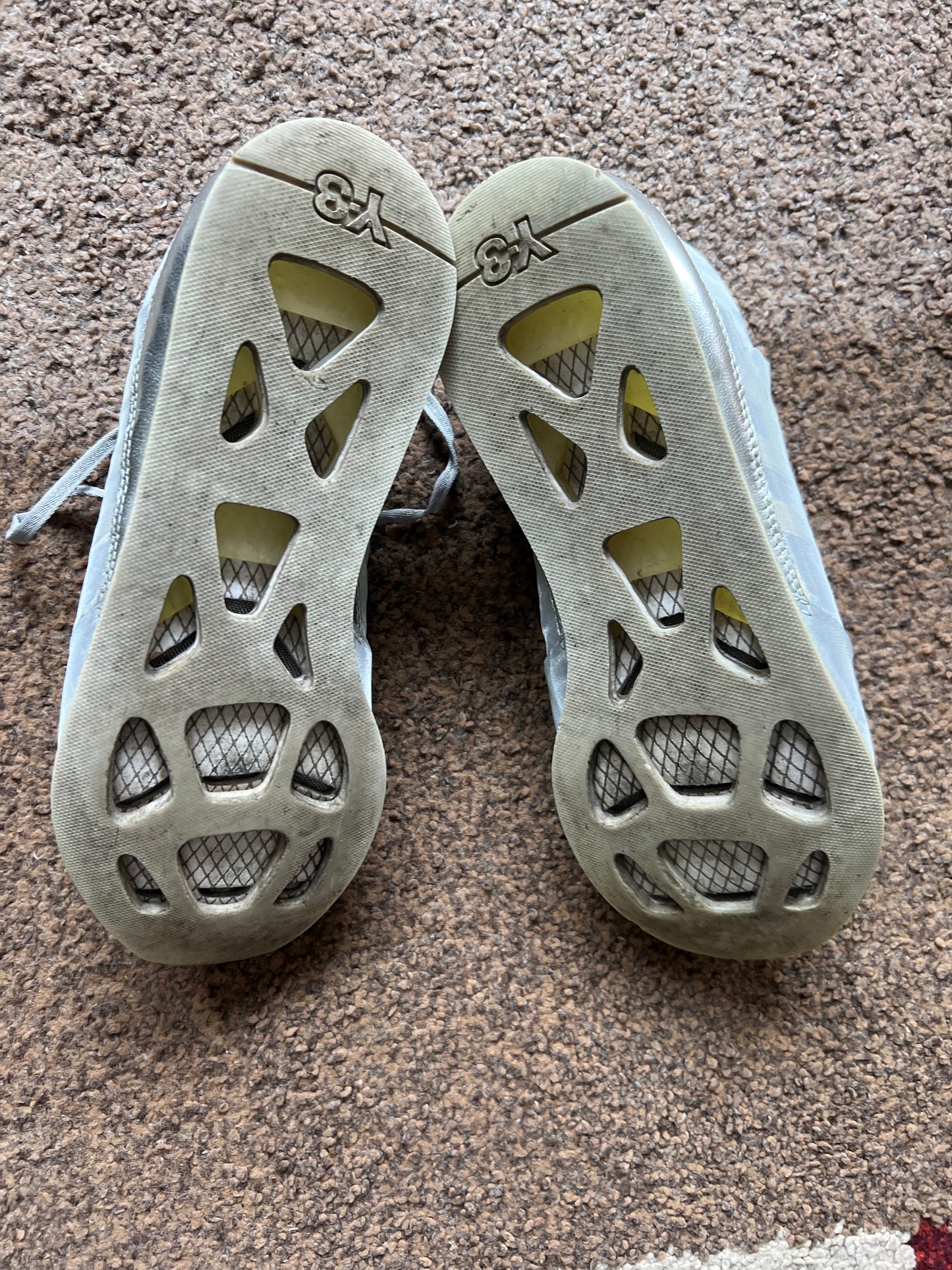 Y-3 Yohji Yamamoto x Adidas Sneaker (42)