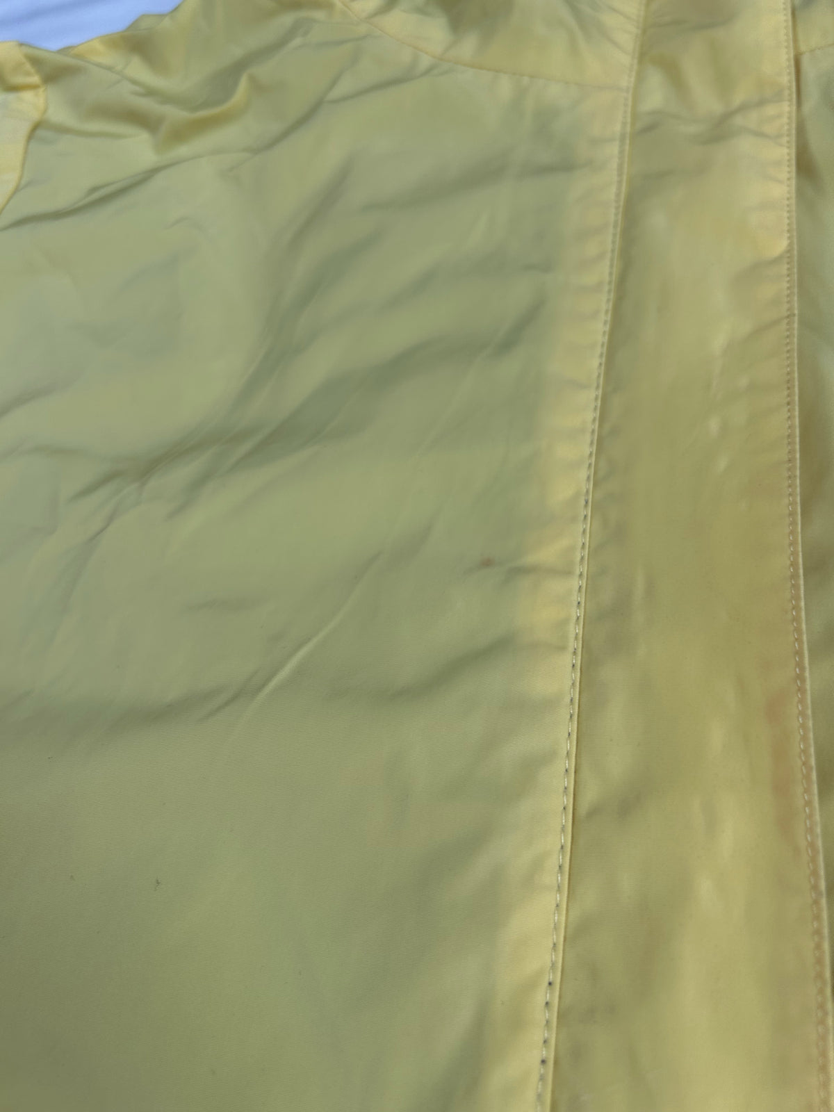 Moncler Coat (M)