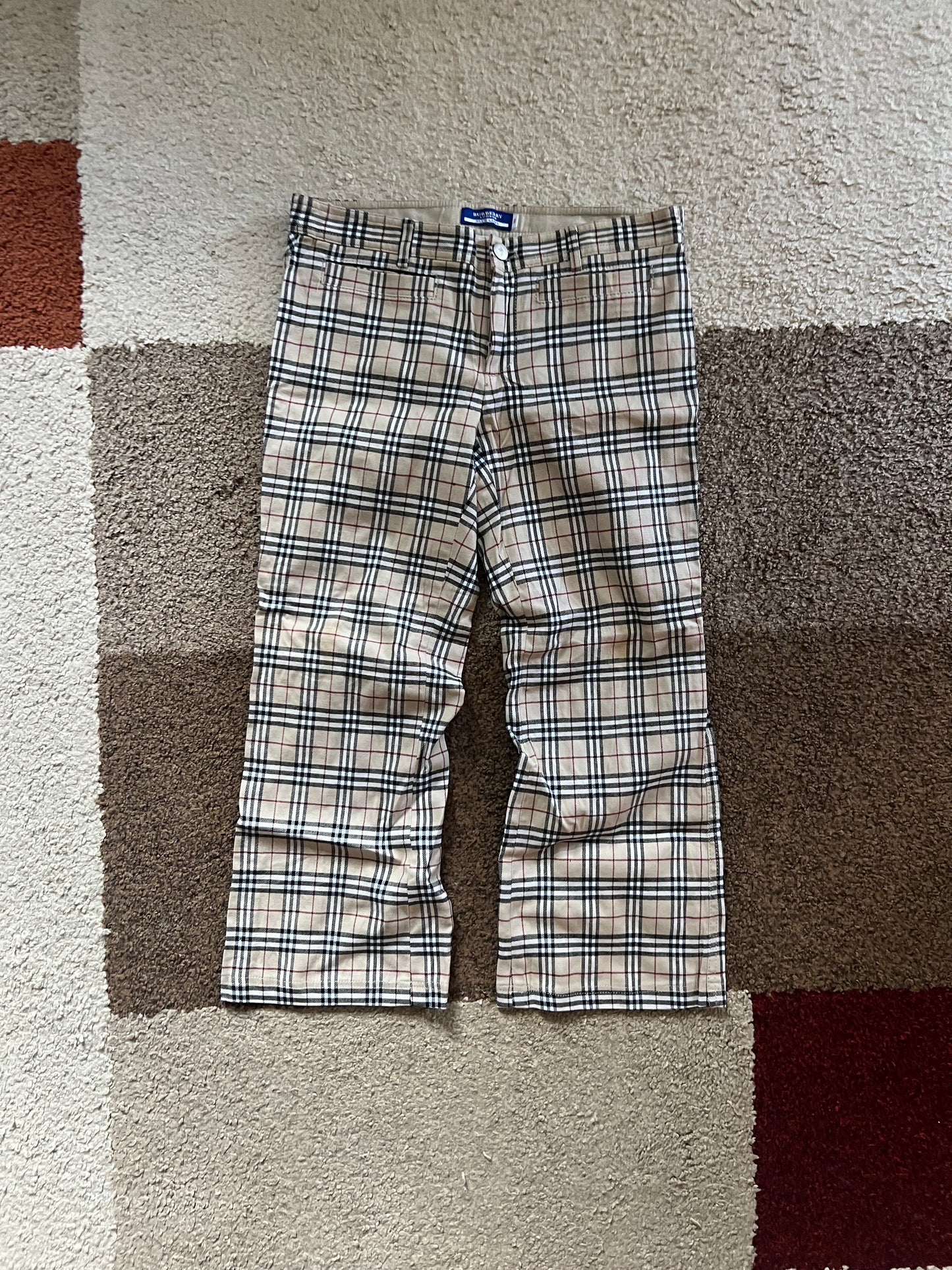Burberry Pants (M)
