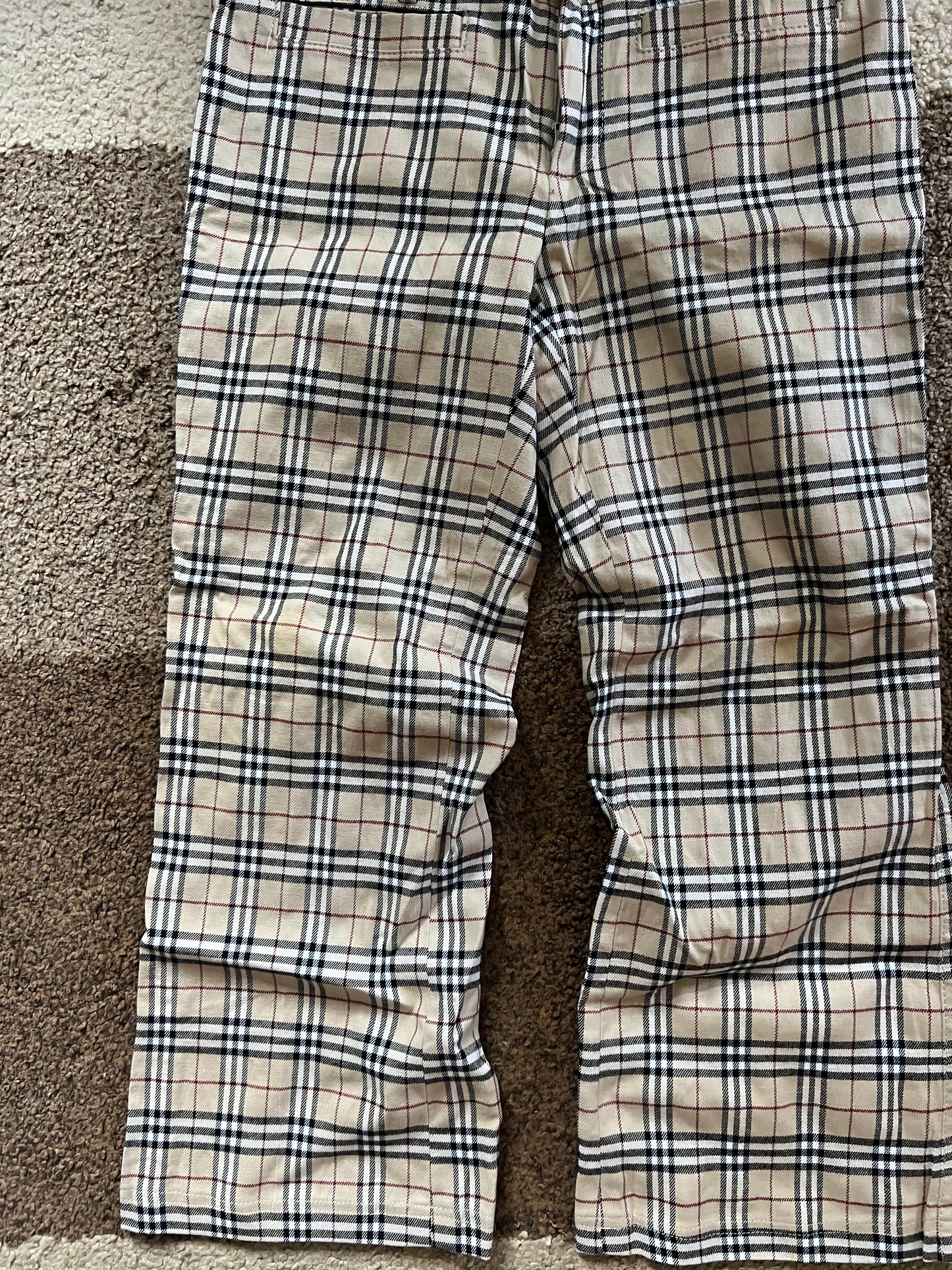 Burberry Pants (M)