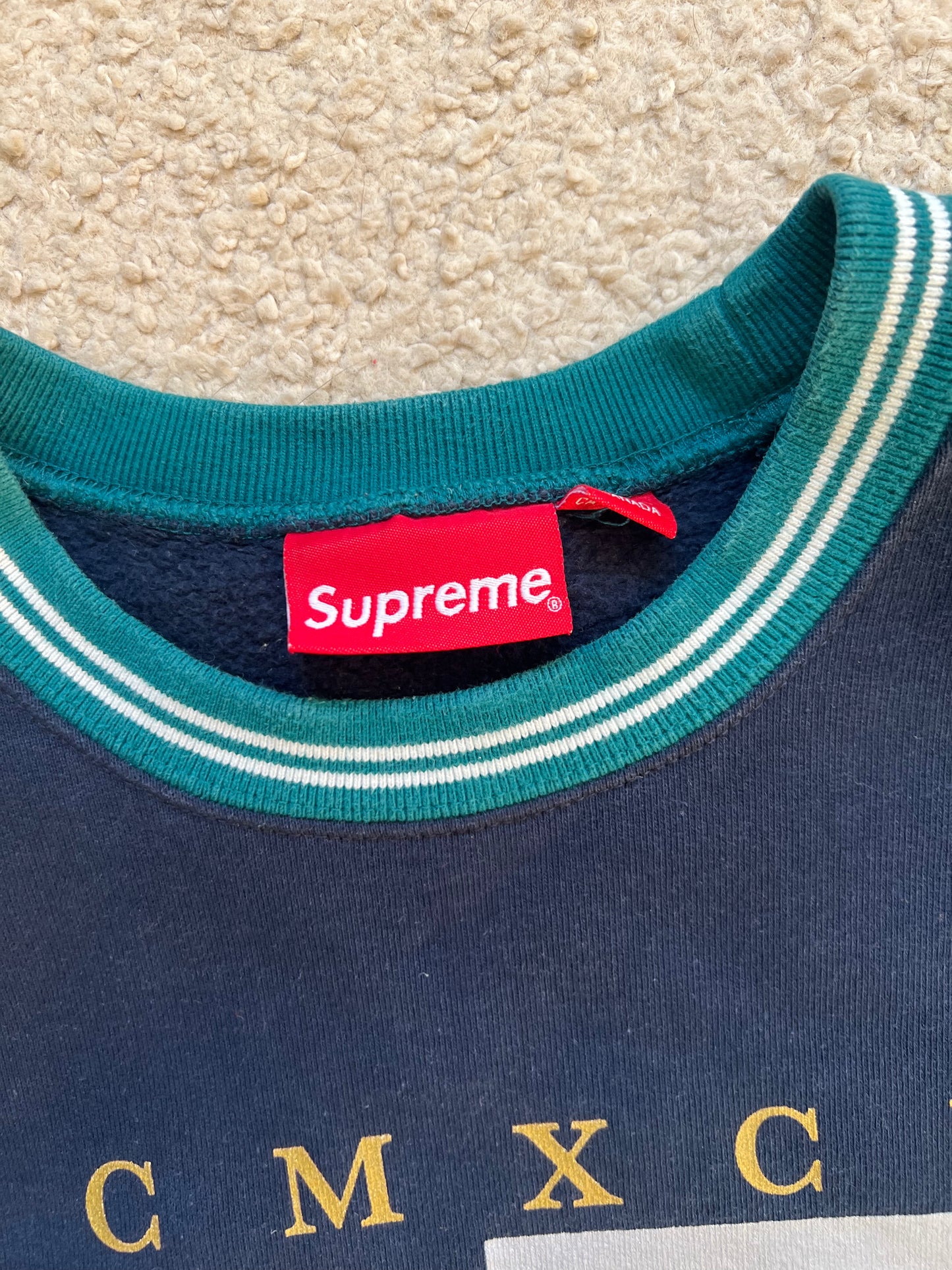 Supreme Sweatshirt (M)
