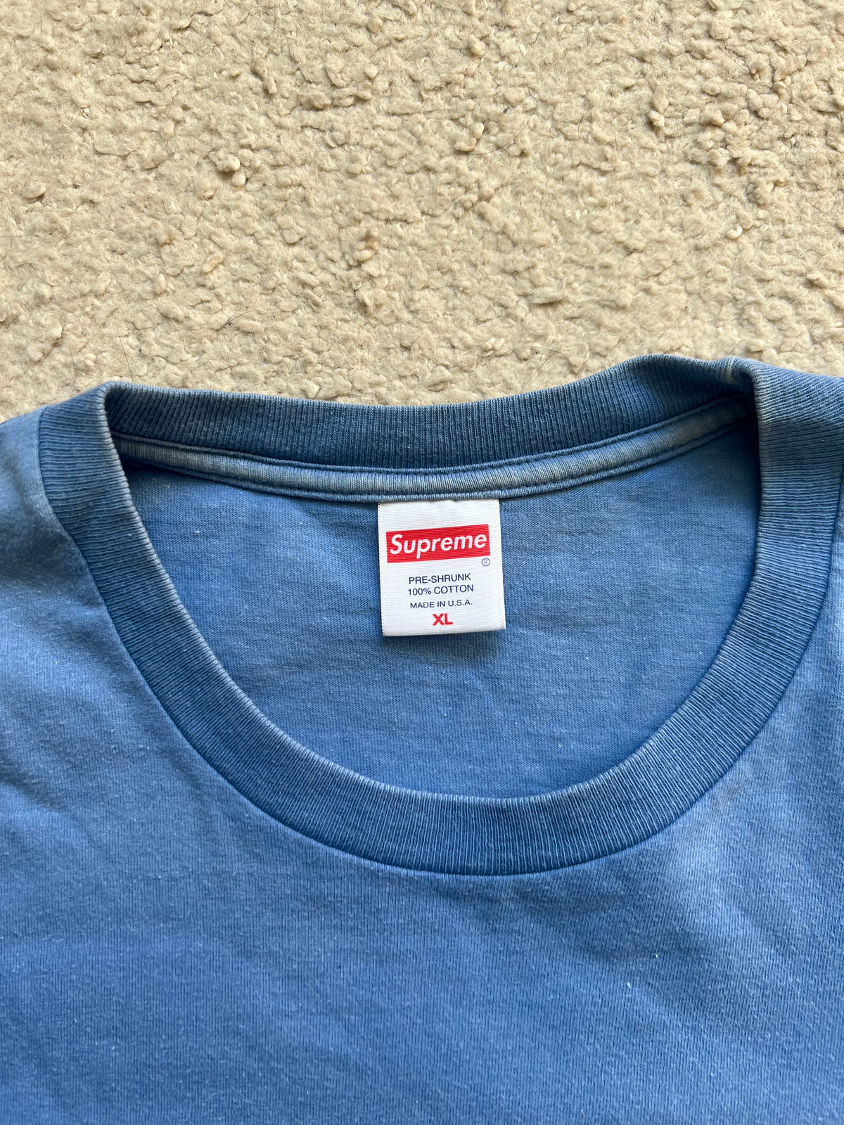 Supreme T-Shirt (XL)