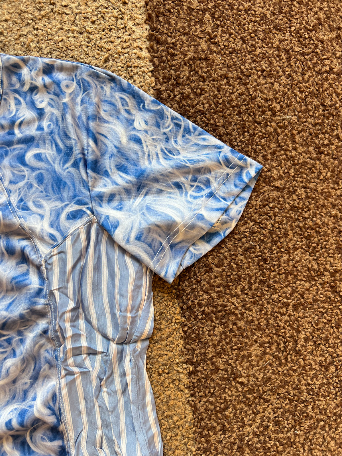 Comme Des Garcons T-Shirt (XS)