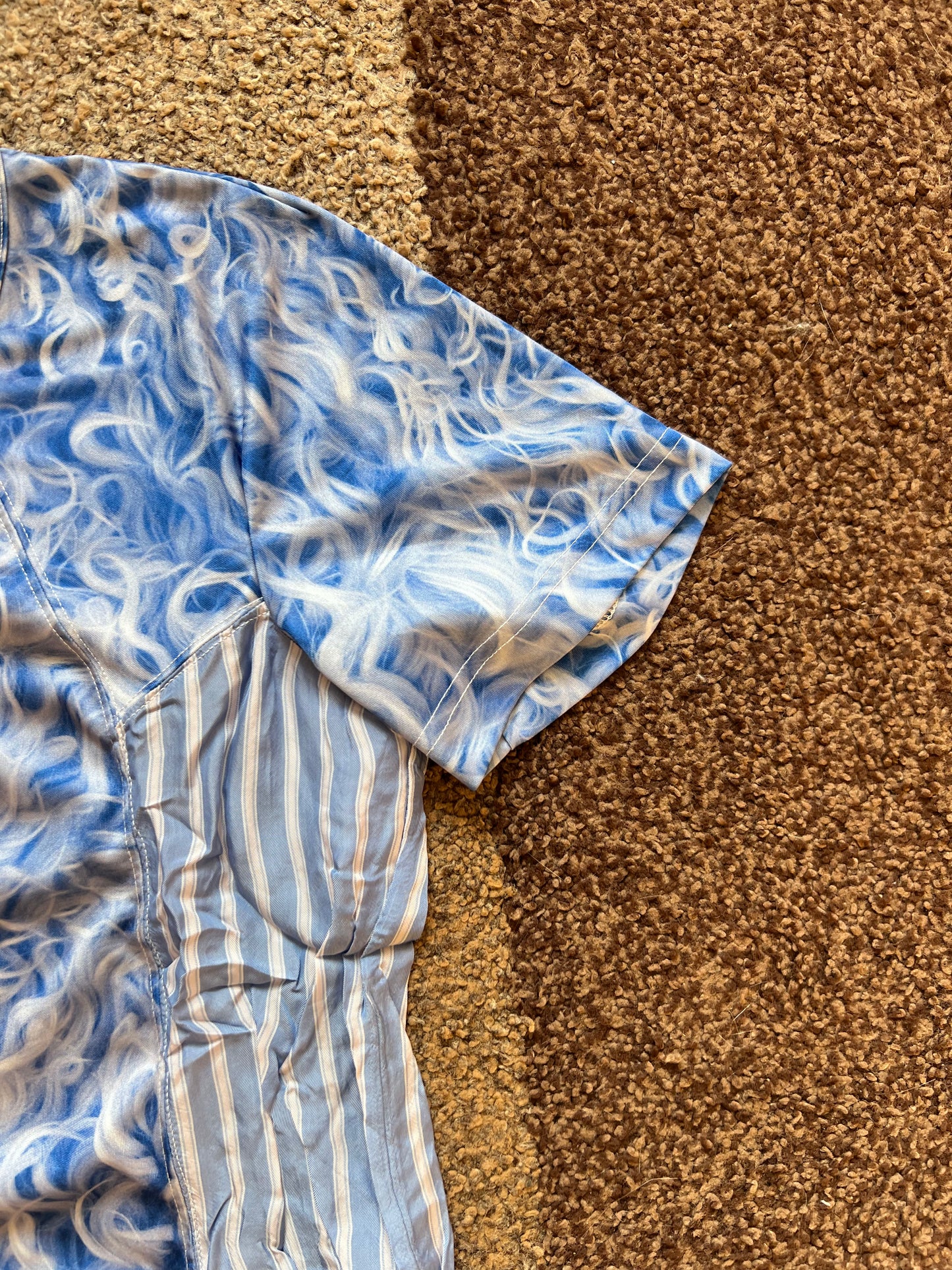 Comme Des Garcons T-Shirt (XS)