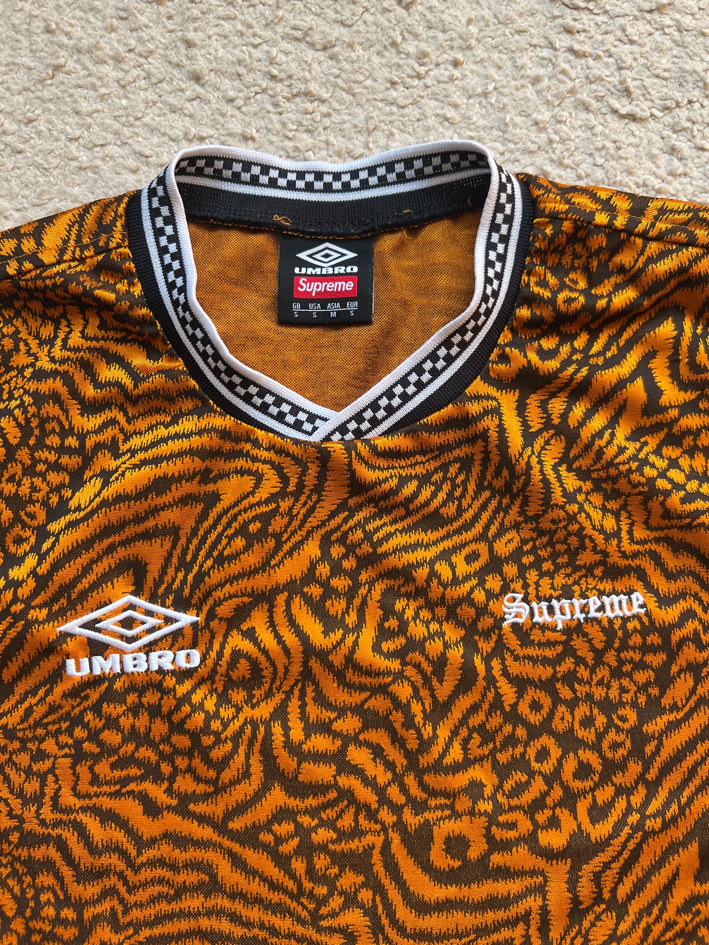 Supreme x Umbro Jersey (S)