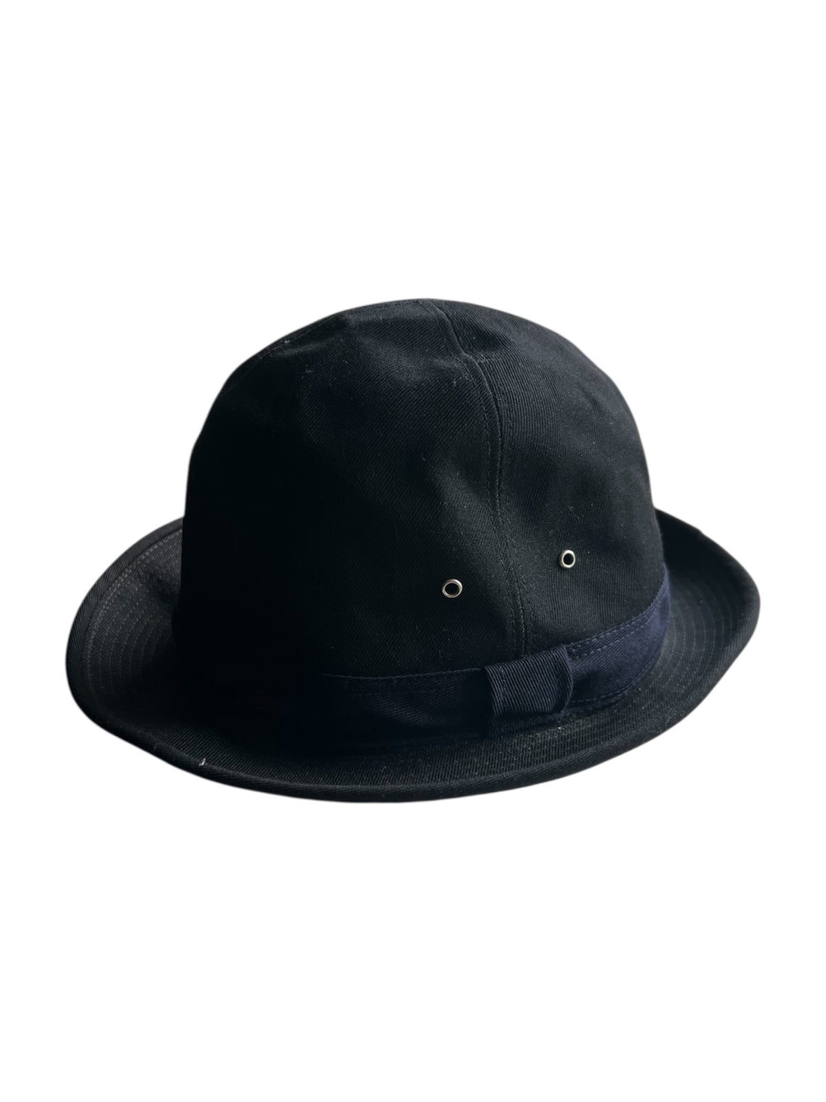 Comme Des Garcons Hut